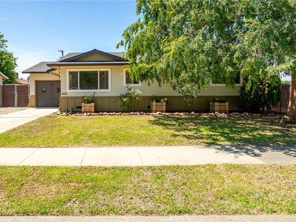 3426 Willow Lane, Anderson, CA 96007