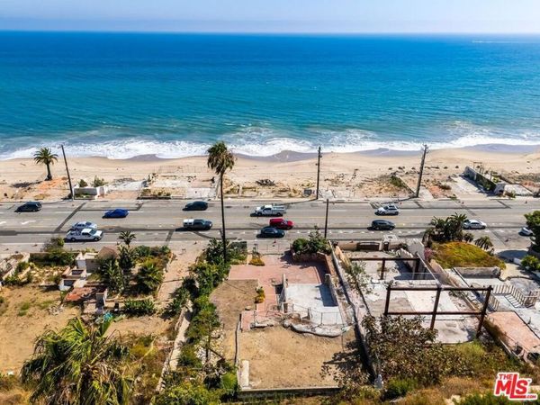 21525 Pacific Coast Highway, Malibu, CA 90265
