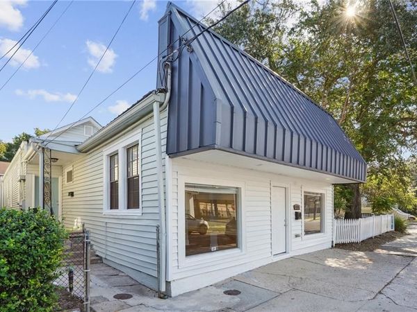 4705 IBERVILLE Street , New Orleans, LA 70119