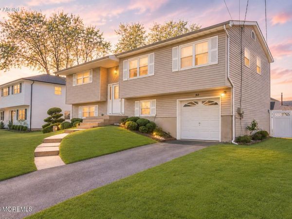 52 Cresci Boulevard, Hazlet, NJ 07730