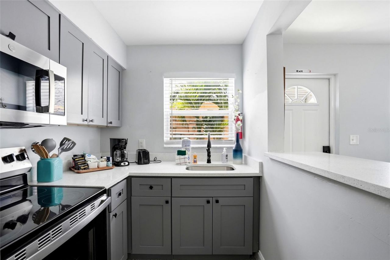 2311 Bay Boulevard, Indian Rocks Beach, FL 33785 Photo