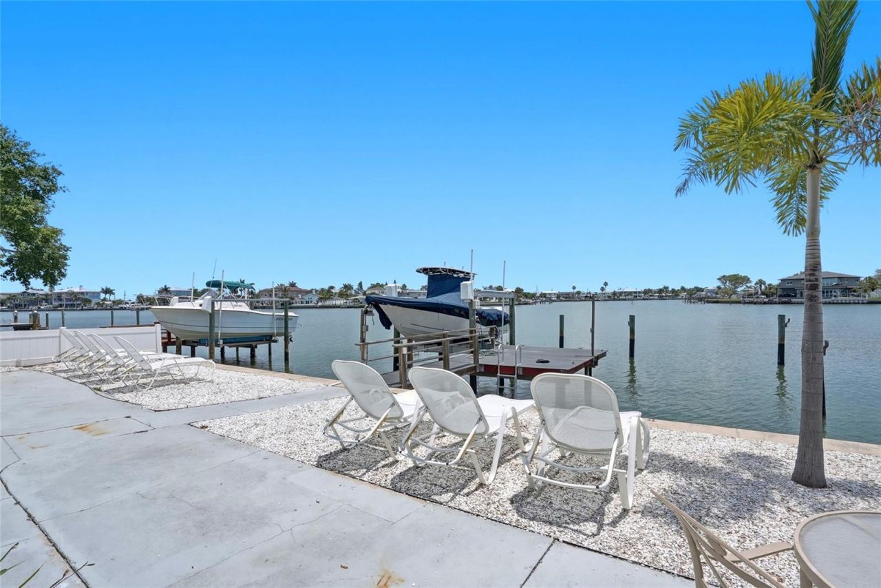 2311 Bay Boulevard, Indian Rocks Beach, FL 33785 Photo