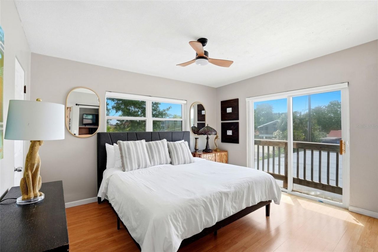 2311 Bay Boulevard, Indian Rocks Beach, FL 33785 Photo
