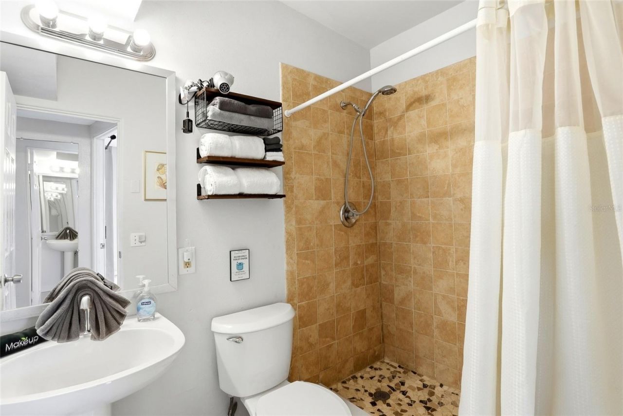 2311 Bay Boulevard, Indian Rocks Beach, FL 33785 Photo