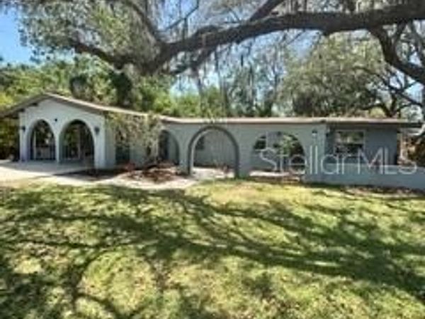 250 CEDARWOOD DRIVE, MAITLAND, FL 32751