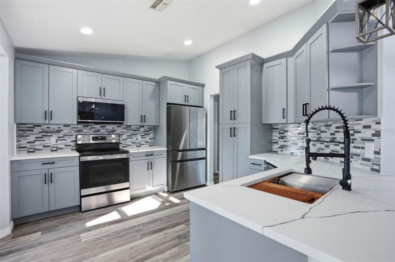 2263 Deborah Drive , Spring Hill, FL 34609 Photo