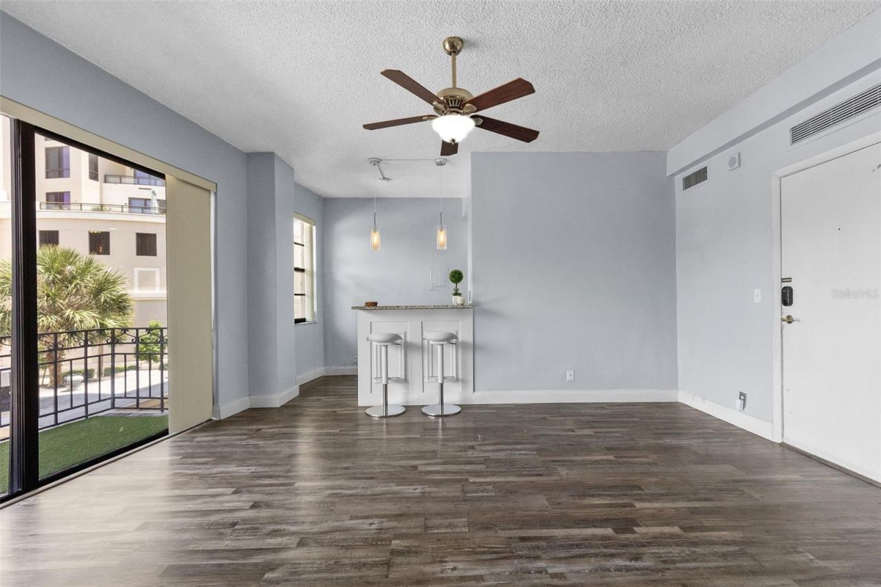 2109 Bayshore Boulevard, Unit 205, Tampa, FL 33606 Photo