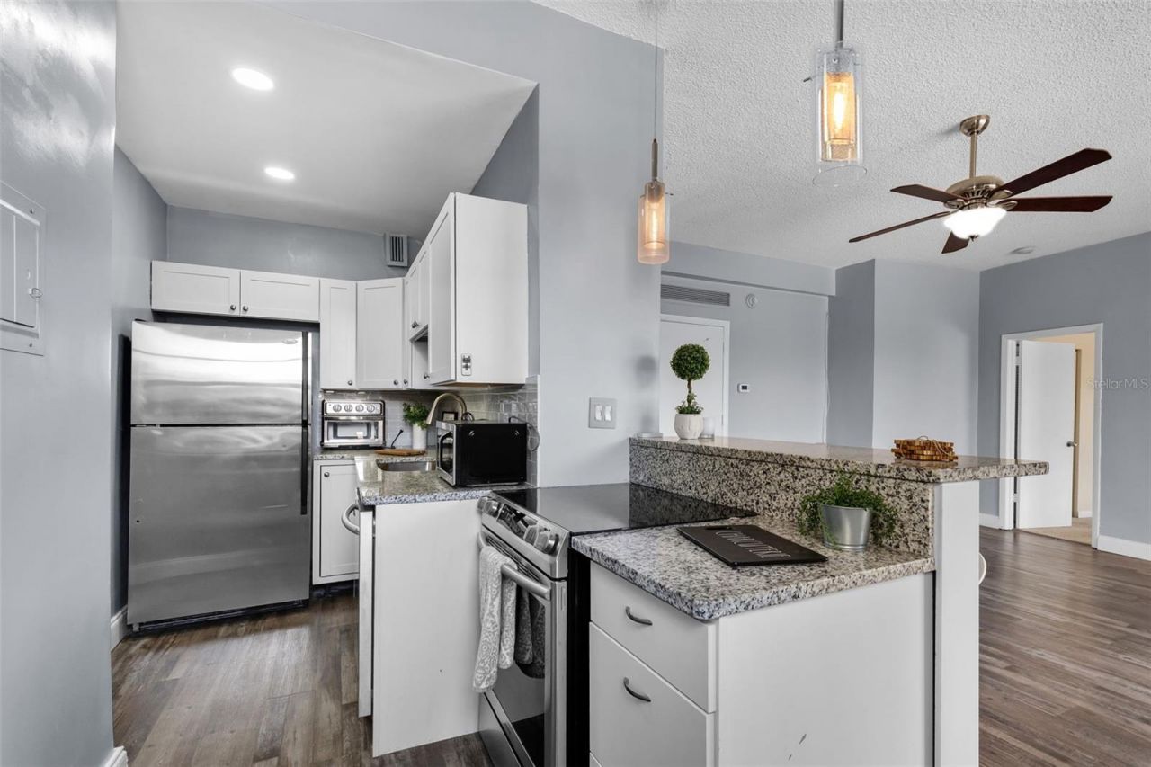 2109 Bayshore Boulevard, Unit 205, Tampa, FL 33606 Photo