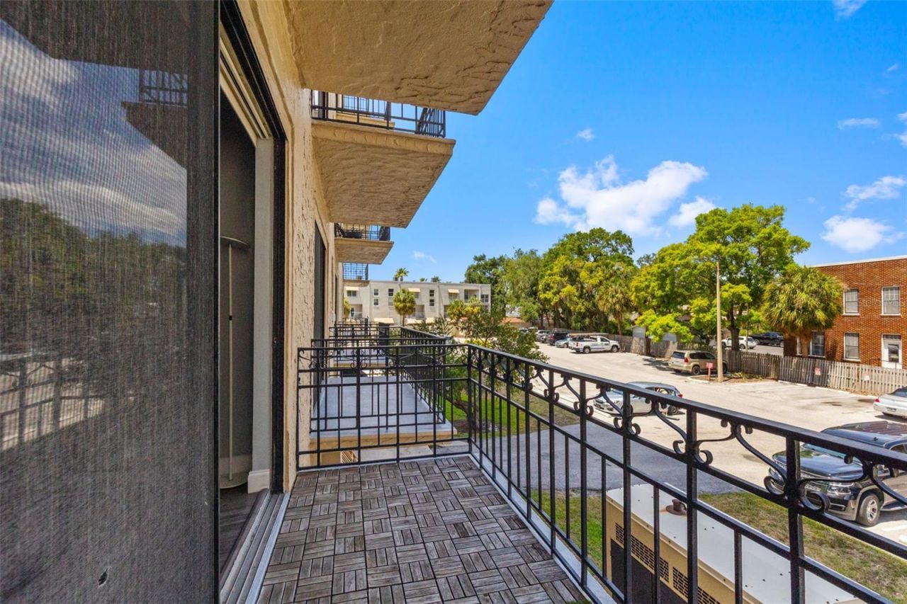 2109 Bayshore Boulevard, Unit 205, Tampa, FL 33606 Photo