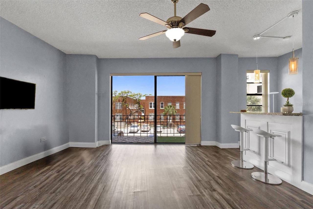 2109 Bayshore Boulevard, Unit 205, Tampa, FL 33606 Photo