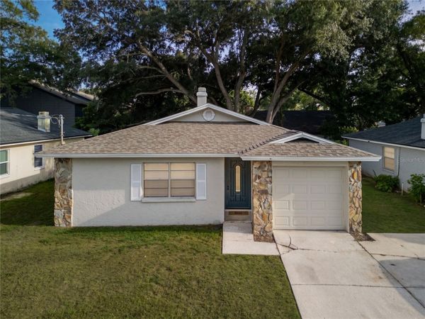 4703 SERENA DRIVE , TAMPA, FL 33617