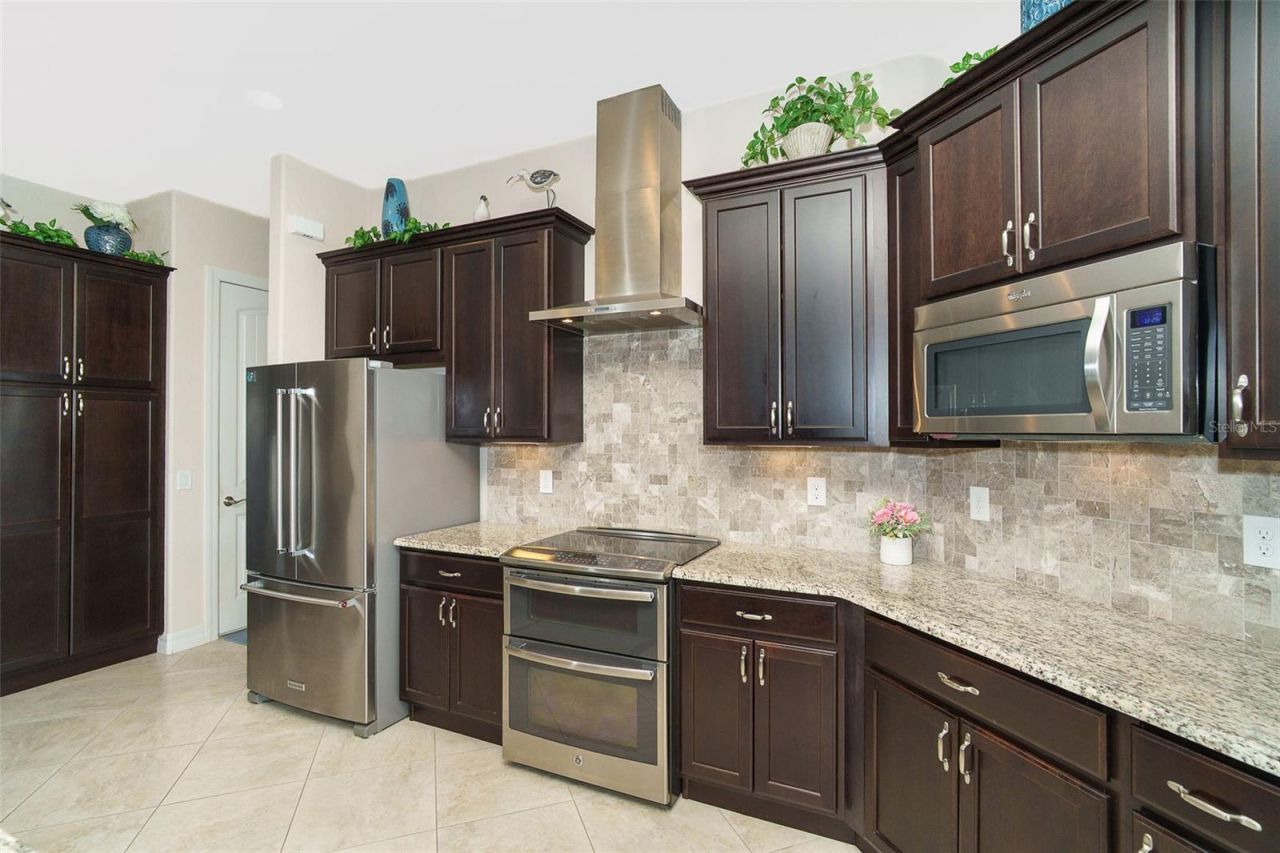 1181 Boundary Boulevard , Rotonda West, FL 33947 Photo