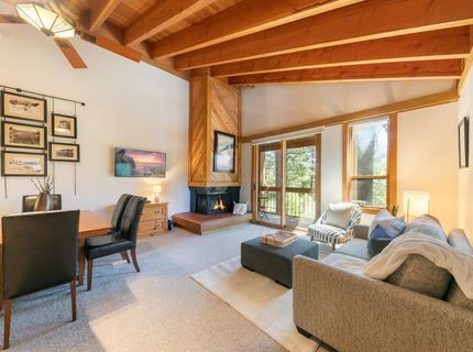 5104 Gold Bend, Truckee, CA 96161 Photo