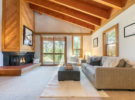 5104 Gold Bend, Truckee, CA 96161 Photo