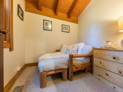 5104 Gold Bend, Truckee, CA 96161 Photo