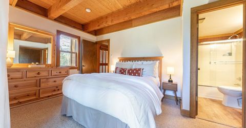 5104 Gold Bend, Truckee, CA 96161 Photo