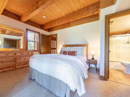 5104 Gold Bend, Truckee, CA 96161 Photo