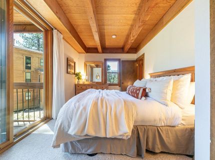 5104 Gold Bend, Truckee, CA 96161 Photo