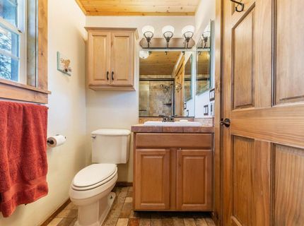 10146 Olympic Boulevard, Truckee, CA 96161 Photo