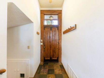 10146 Olympic Boulevard, Truckee, CA 96161 Photo