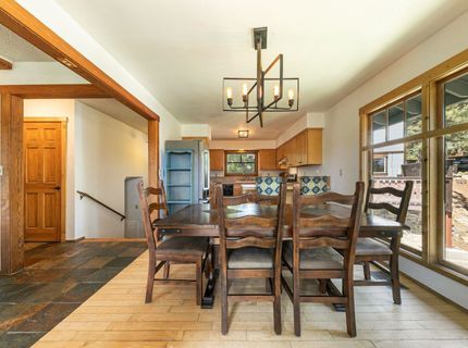 10146 Olympic Boulevard, Truckee, CA 96161 Photo