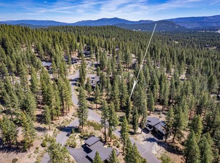 11729 Coburn Drive, Truckee, CA 96161 Photo
