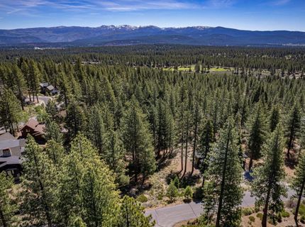 11729 Coburn Drive, Truckee, CA 96161 Photo
