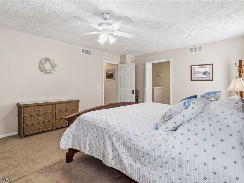 1471 Stonington Road NW, North Canton, OH 44720 Photo 30