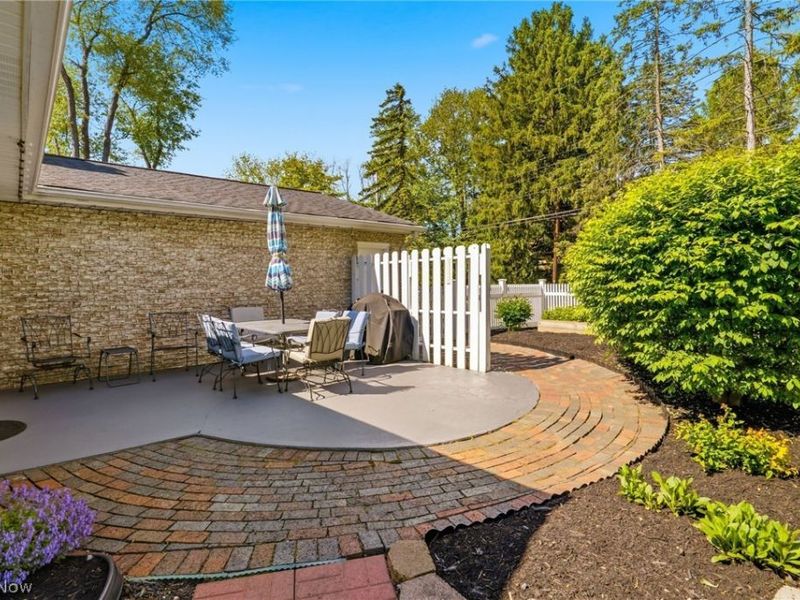 1471 Stonington Road NW, North Canton, OH 44720 Photo 41