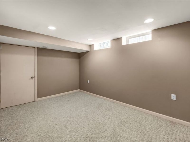 4266 Grannis Road, Fairview Park, OH 44126 Photo 27