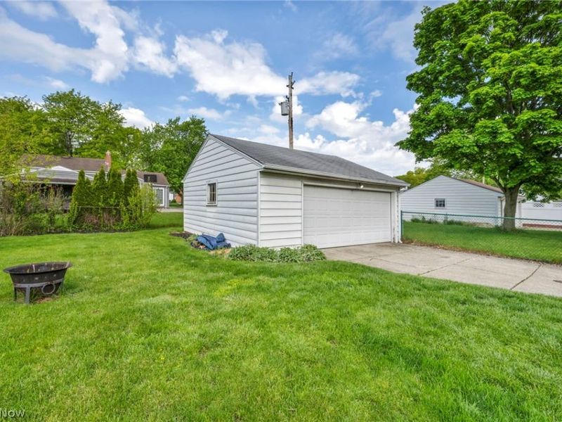 4266 Grannis Road, Fairview Park, OH 44126 Photo 33