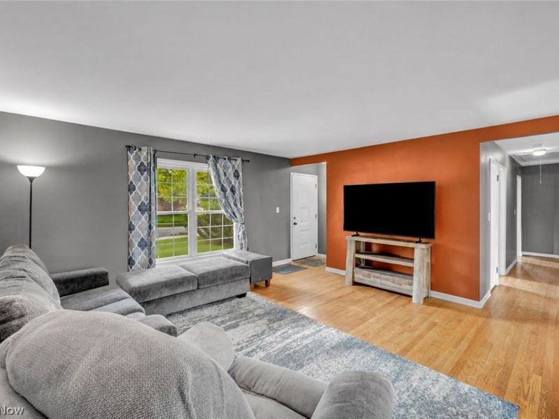 4266 Grannis Road, Fairview Park, OH 44126 Photo 8