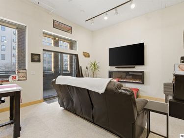 902 Dodge Street , Unit 203, Omaha, NE 68102