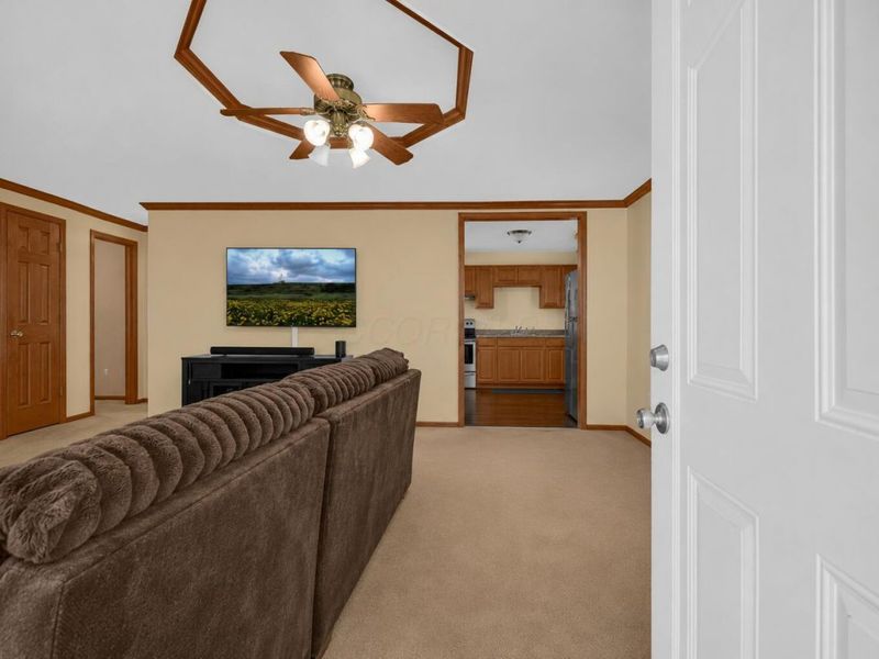 4993 Dimson Drive N, Columbus, OH 43213 Photo 4