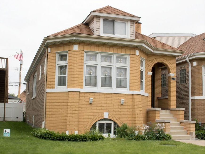 Main Photo