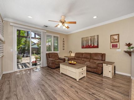216 Needle Ct, Roseville, CA 95678 Photo