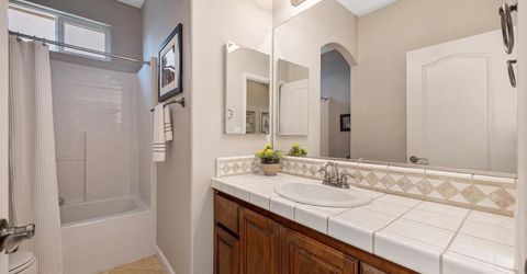 216 Needle Ct, Roseville, CA 95678 Photo