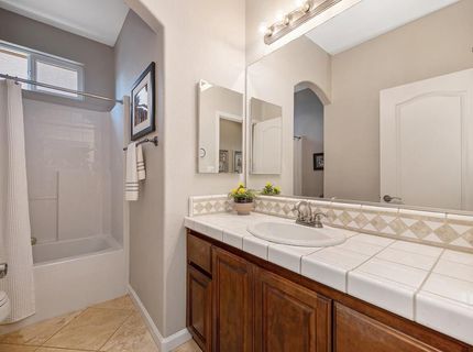 216 Needle Ct, Roseville, CA 95678 Photo