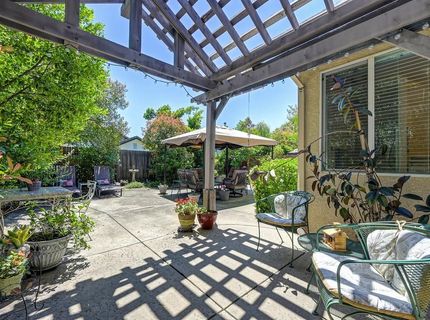 216 Needle Ct, Roseville, CA 95678 Photo