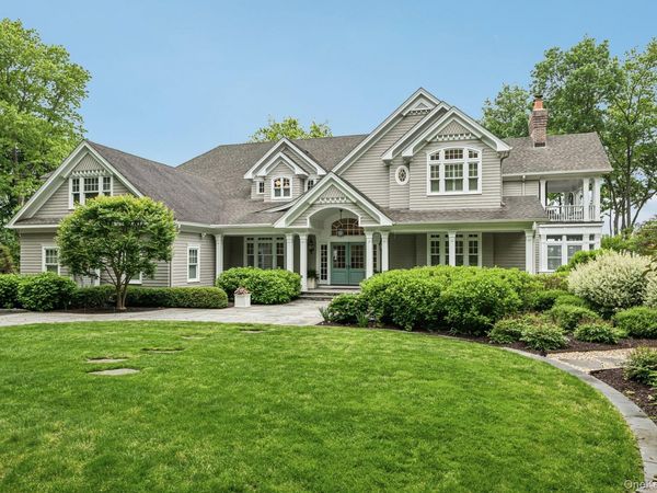 6 Pheasant Run, Nissequogue, NY 11780