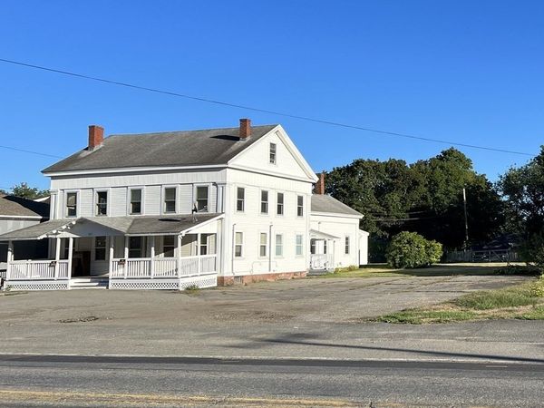 221 East Main St., Unit 2nd Floor, East Brookfield, MA 01515