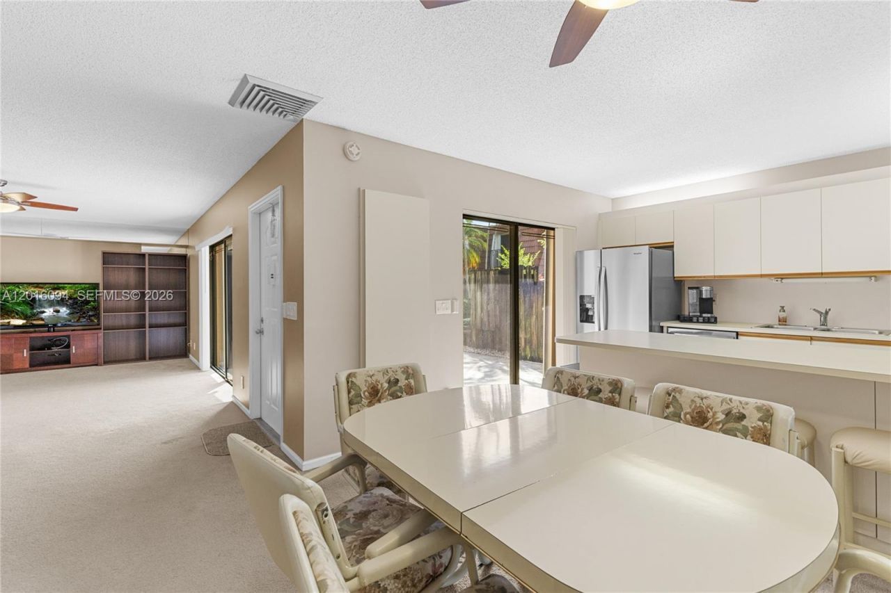 9950 NW 6th Pl , Plantation, FL 33324 Photo