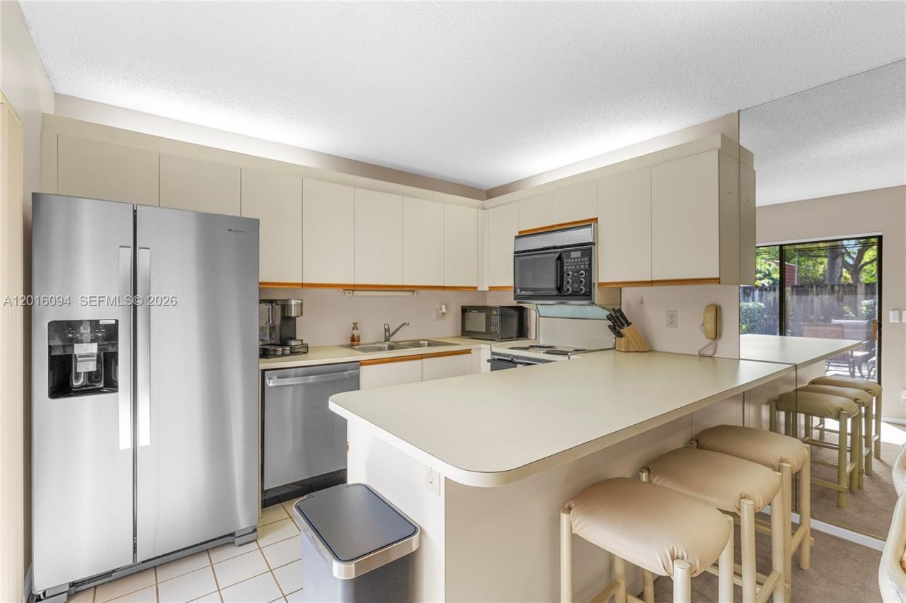 9950 NW 6th Pl , Plantation, FL 33324 Photo