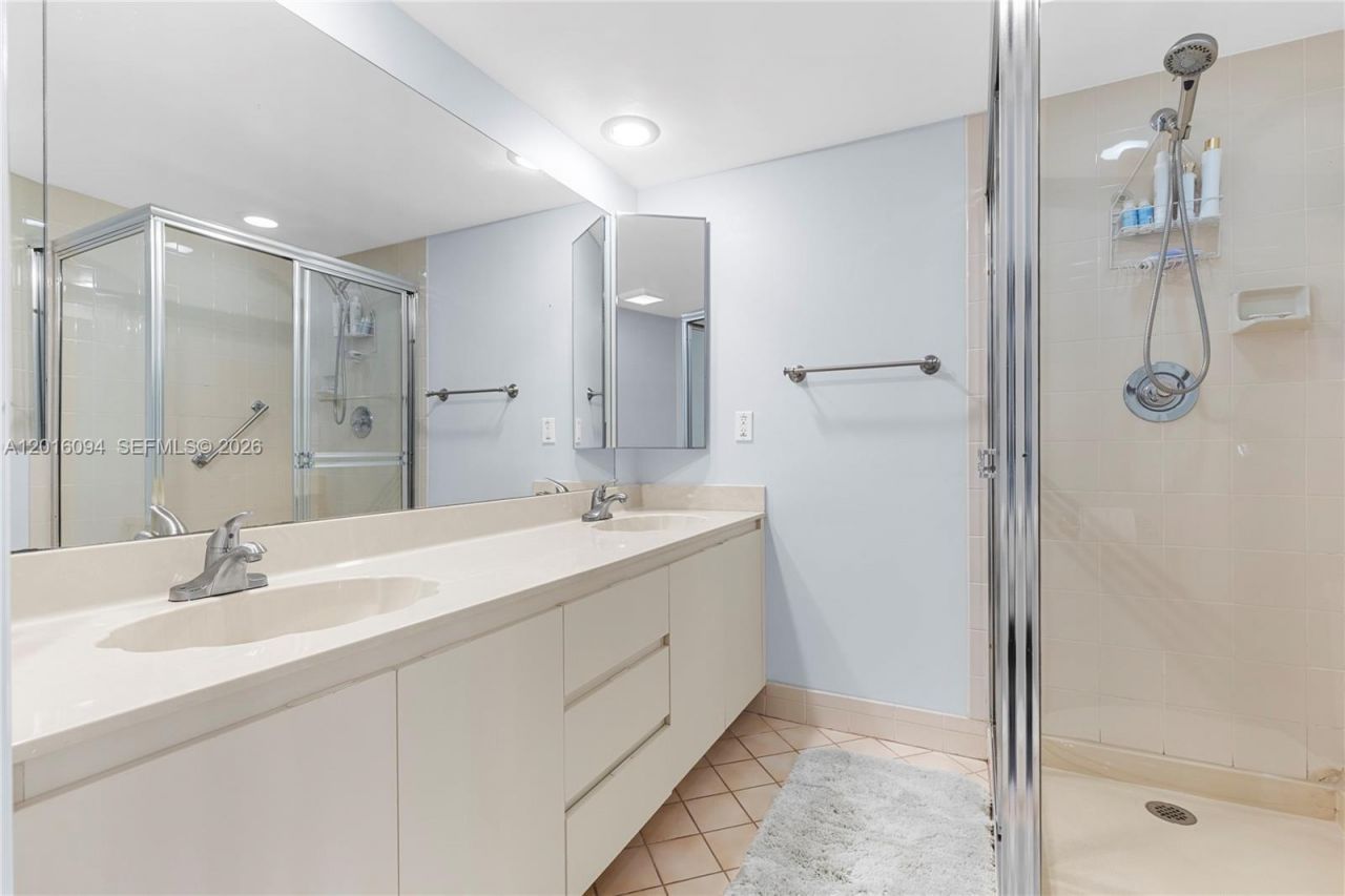 9950 NW 6th Pl , Plantation, FL 33324 Photo