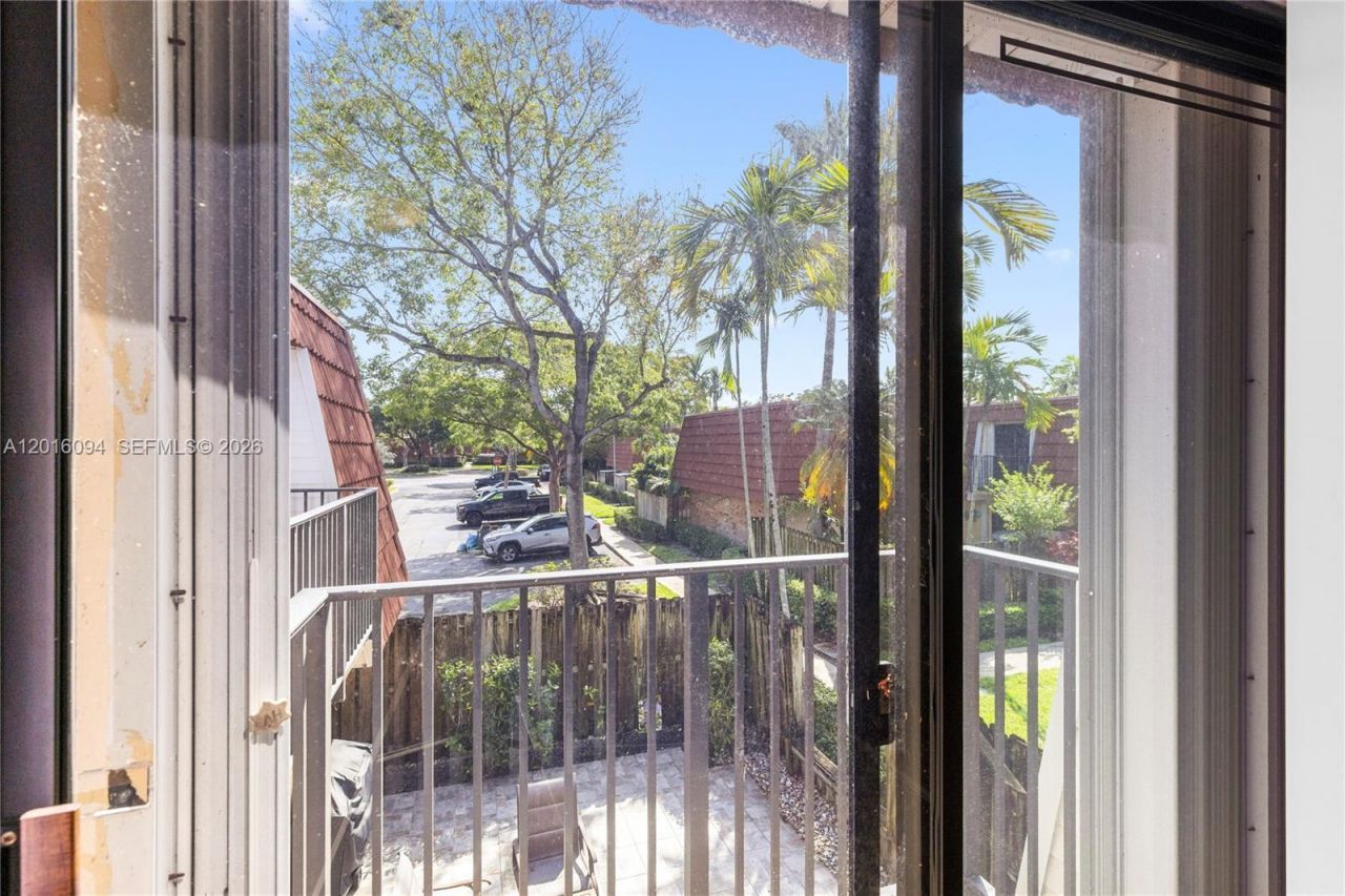 9950 NW 6th Pl , Plantation, FL 33324 Photo