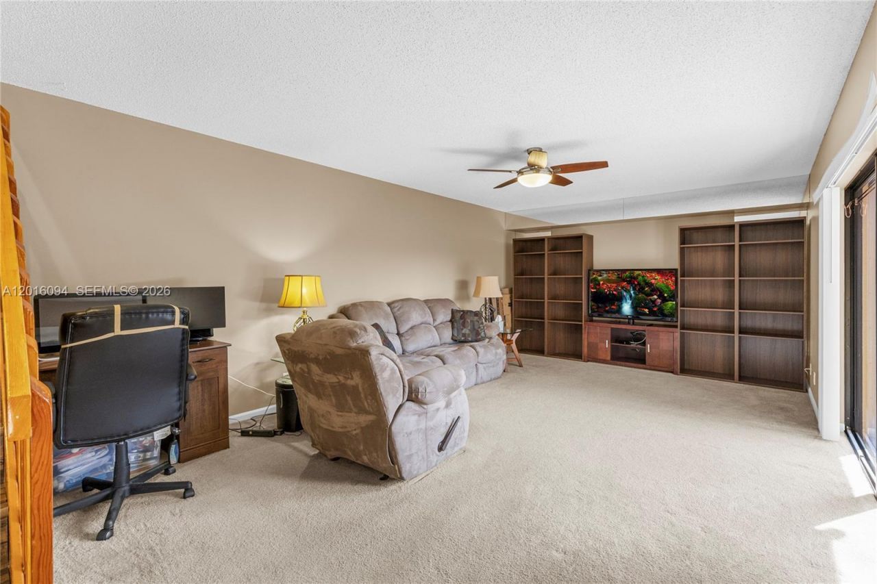 9950 NW 6th Pl , Plantation, FL 33324 Photo