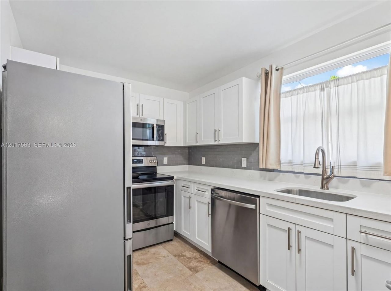 1432 NE 5th Ave , Fort Lauderdale, FL 33304 Photo