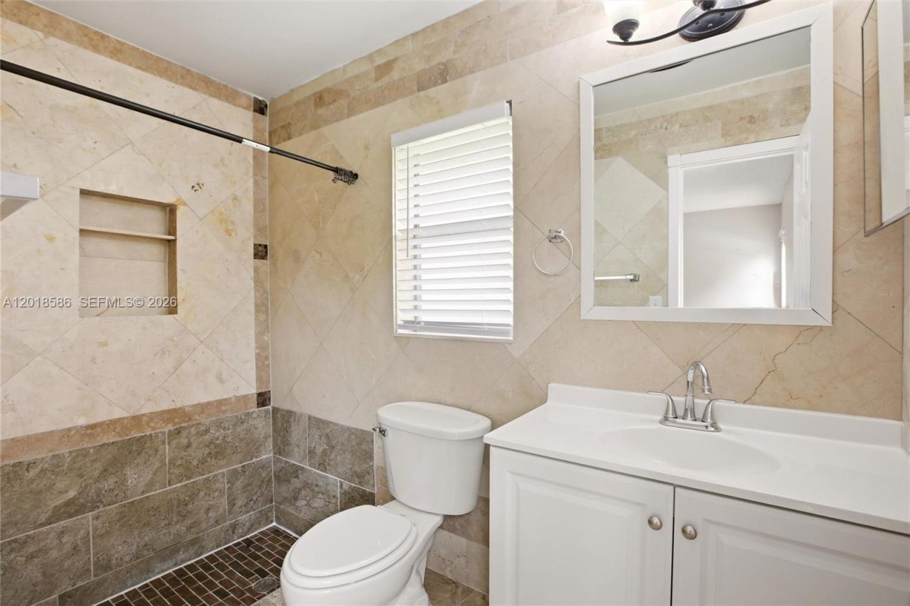 827 NW 87th Ave , Coral Springs, FL 33071 Photo