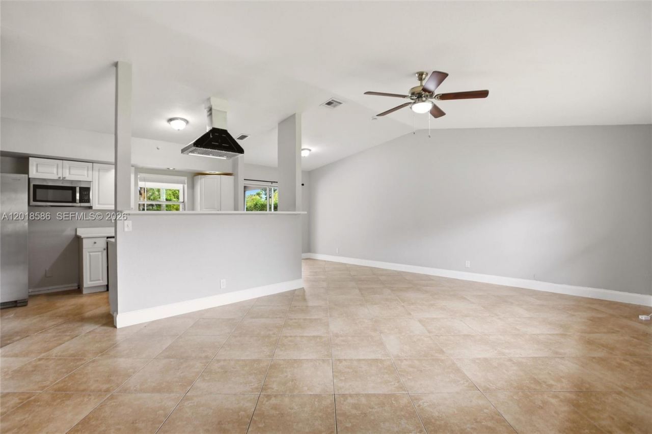 827 NW 87th Ave , Coral Springs, FL 33071 Photo