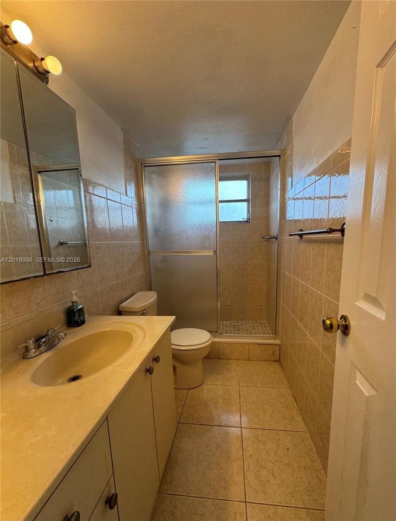 65 NE 202nd Ter, Unit Q33, Miami Gardens, FL 33179 Photo